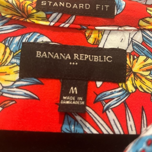 Banana Republic Red and Yellow Casual Button Down Shirt - Picture 3 of 4